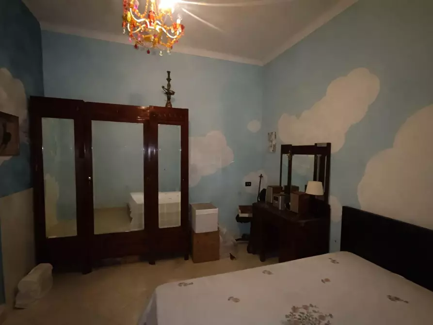 Immagine 1 di Appartamento in vendita  a Carrara