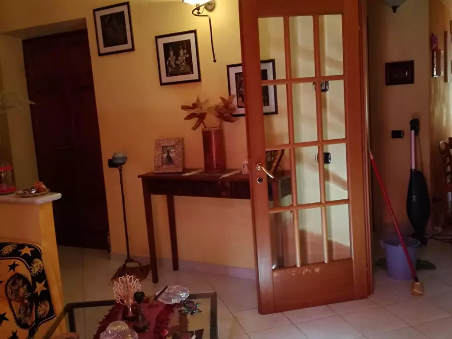 Immagine 3 di Appartamento in vendita  a Carrara