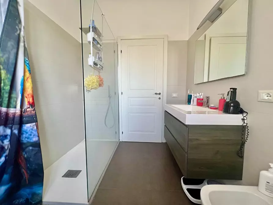 Immagine 21 di Appartamento in vendita  a Cascina