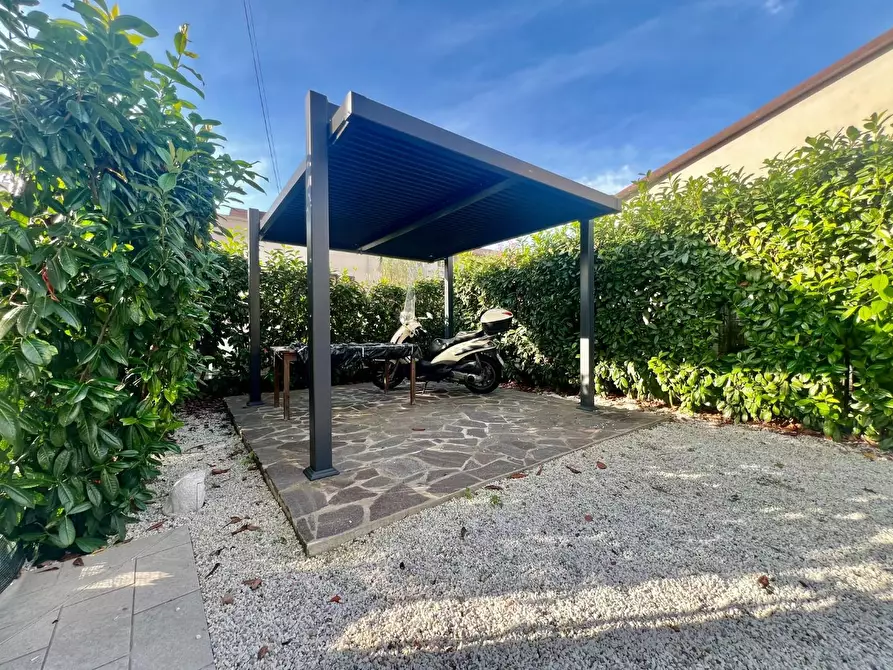 Immagine 24 di Appartamento in vendita  a Cascina