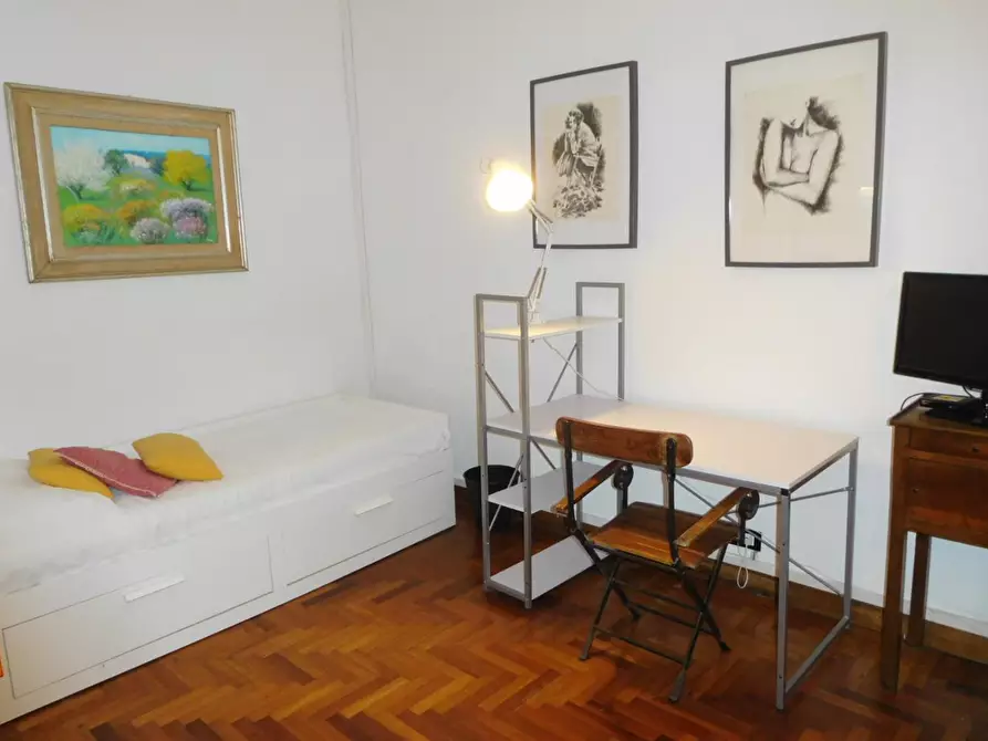 Immagine 9 di Appartamento in vendita  a Pisa