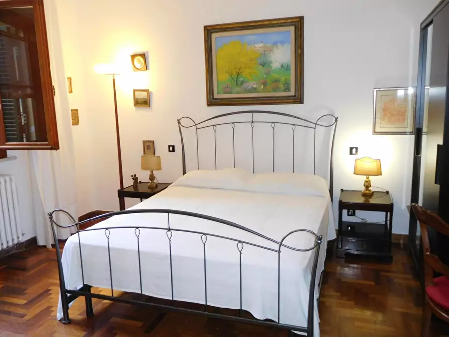 Immagine 12 di Appartamento in vendita  a Pisa