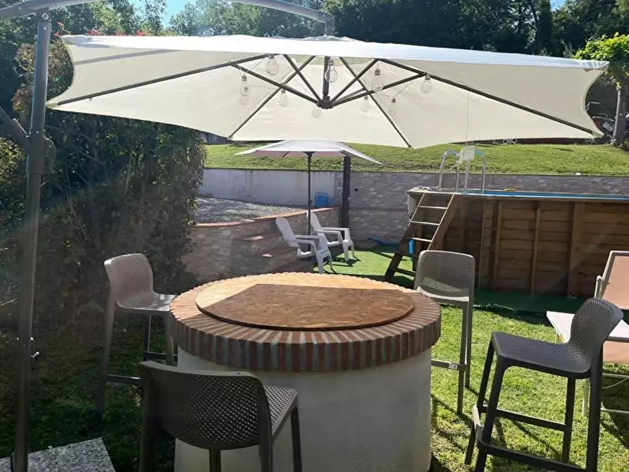 Immagine 44 di Casa colonica in vendita  a Montecarlo