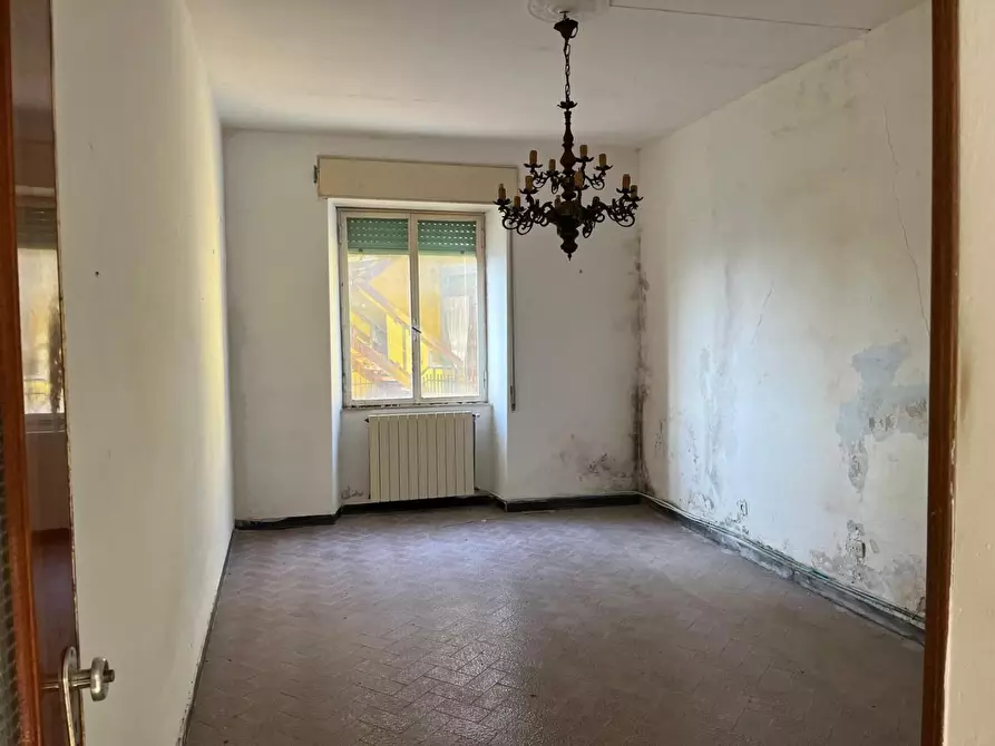 Immagine 6 di Casa indipendente in vendita  a Sarzana