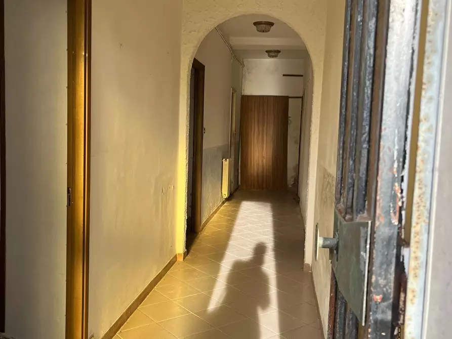 Immagine 2 di Casa indipendente in vendita  a Sarzana