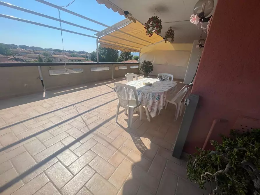 Immagine 16 di Mansarda in vendita  a Carrara