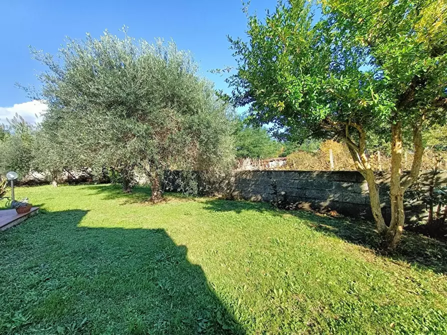 Immagine 46 di Casa bifamiliare in vendita  a Cascina