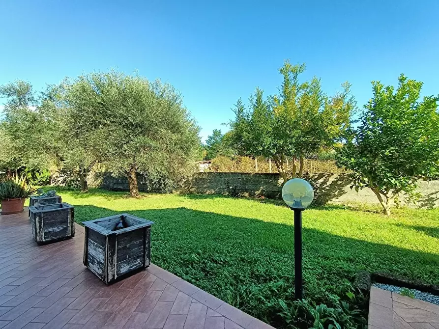 Immagine 47 di Casa bifamiliare in vendita  a Cascina