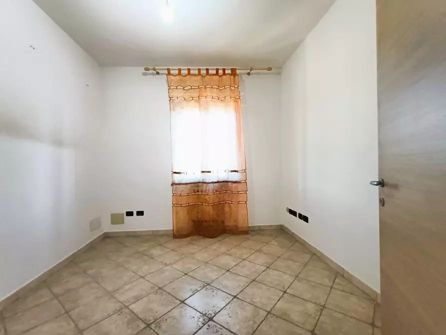 Immagine 27 di Casa bifamiliare in vendita  a Cascina