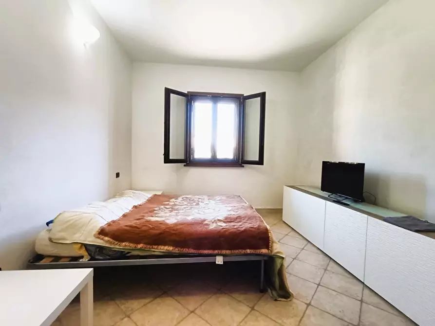 Immagine 23 di Casa bifamiliare in vendita  a Cascina