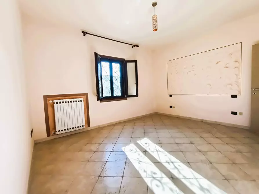 Immagine 31 di Casa bifamiliare in vendita  a Cascina