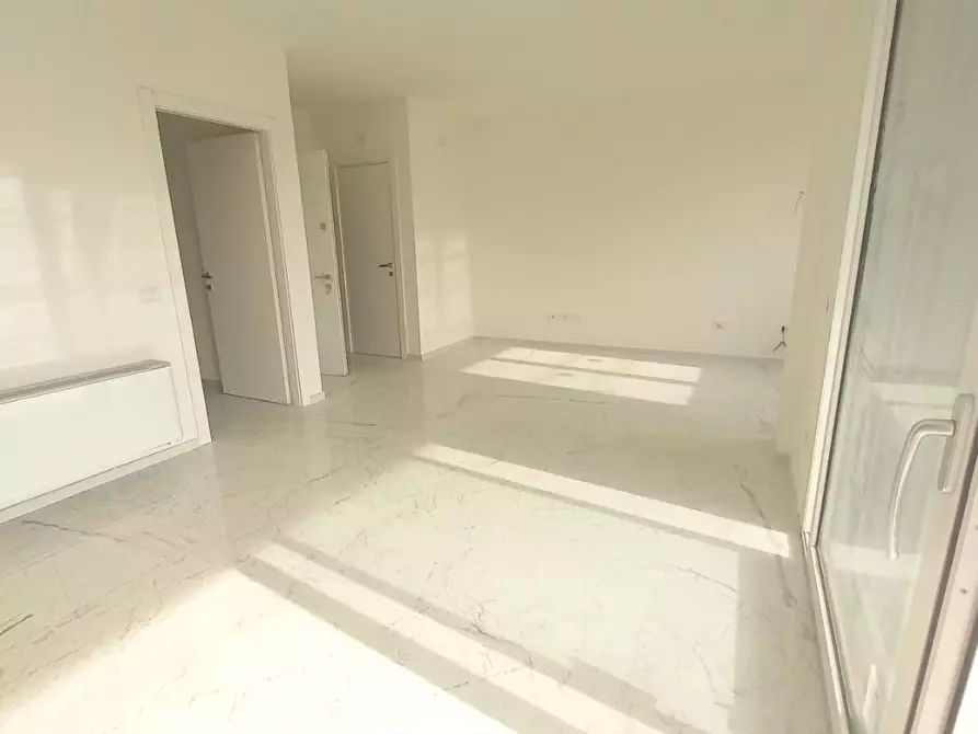 Immagine 44 di Appartamento in vendita  a Camaiore