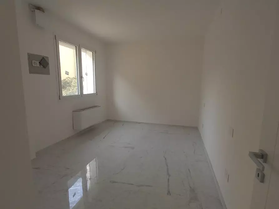 Immagine 20 di Appartamento in vendita  a Camaiore