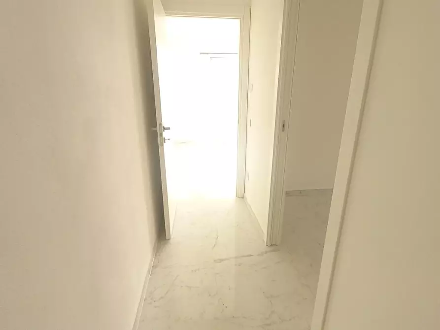 Immagine 36 di Appartamento in vendita  a Camaiore