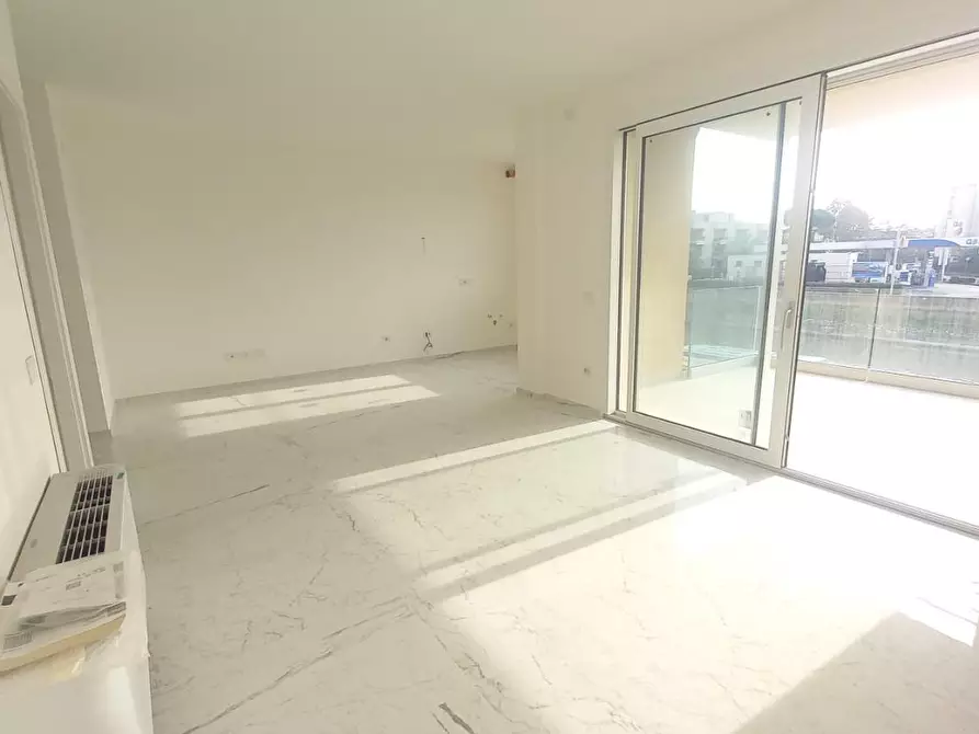 Immagine 7 di Appartamento in vendita  a Camaiore