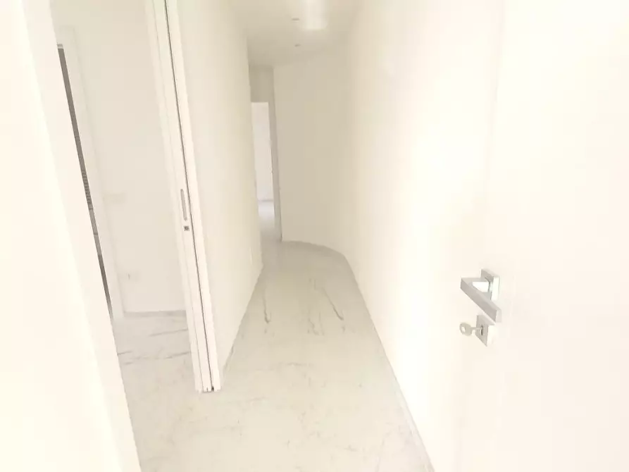 Immagine 32 di Appartamento in vendita  a Camaiore