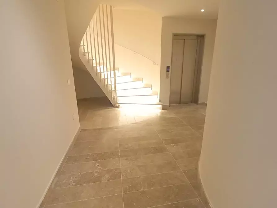 Immagine 54 di Appartamento in vendita  a Camaiore