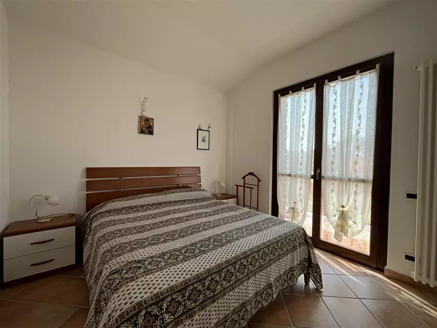 Immagine 10 di Appartamento in vendita  a Massa