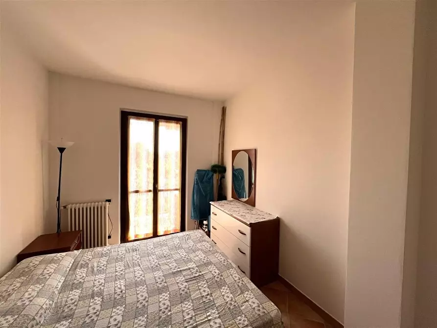 Immagine 15 di Appartamento in vendita  a Massa