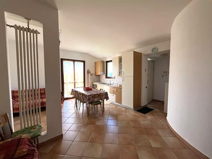 Immagine 6 di Appartamento in vendita  a Massa