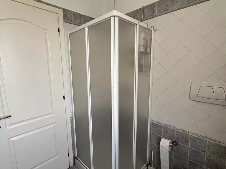 Immagine 17 di Appartamento in vendita  a Massa