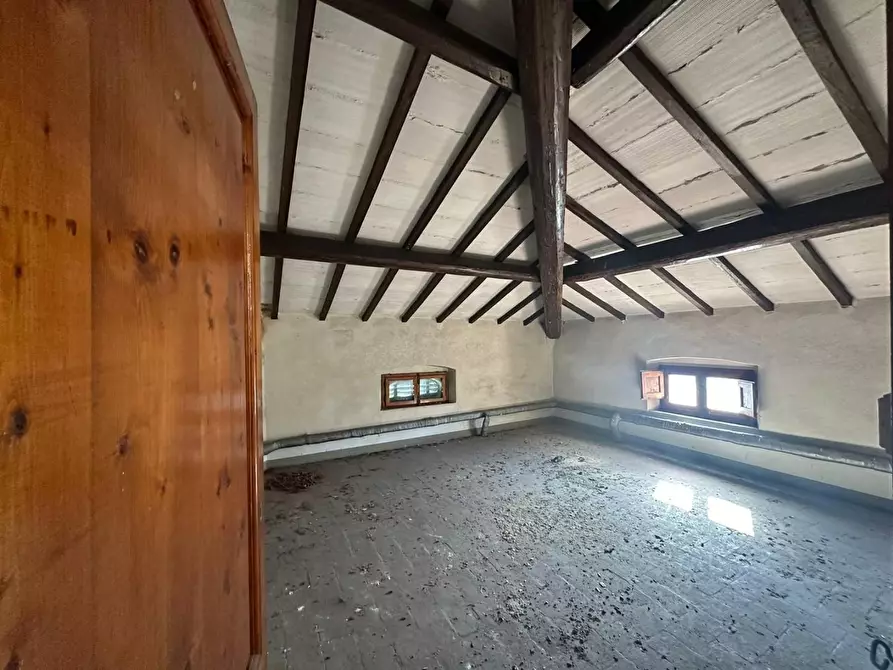 Immagine 6 di Villa in vendita  a Altopascio