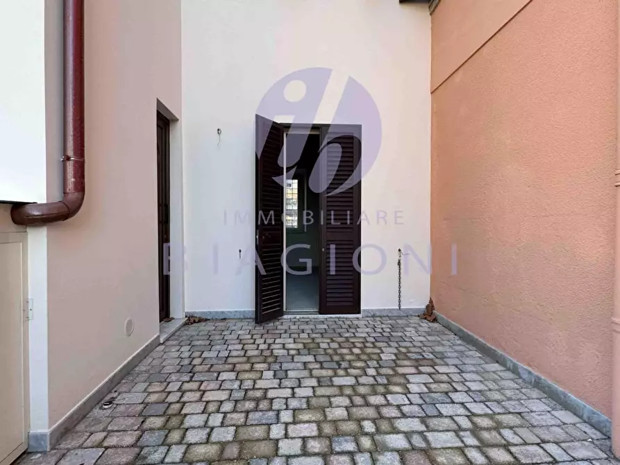 Immagine 6 di Villetta a schiera in vendita  a Pietrasanta