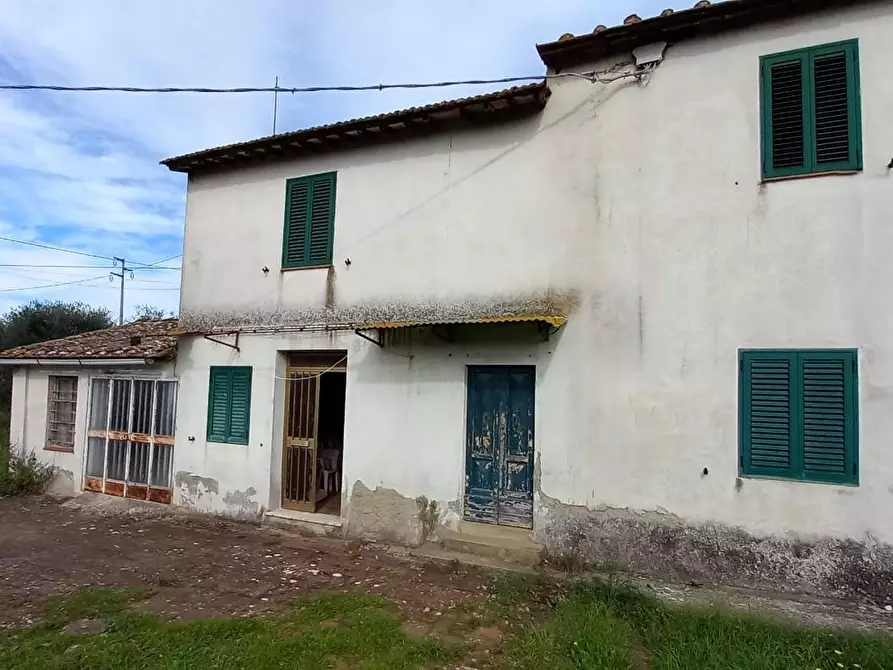 Immagine 4 di Porzione di casa in vendita  a Santa Maria A Monte
