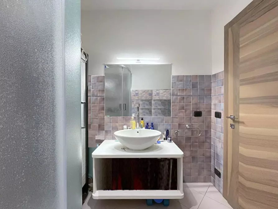 Immagine 21 di Casa indipendente in vendita  a Camaiore