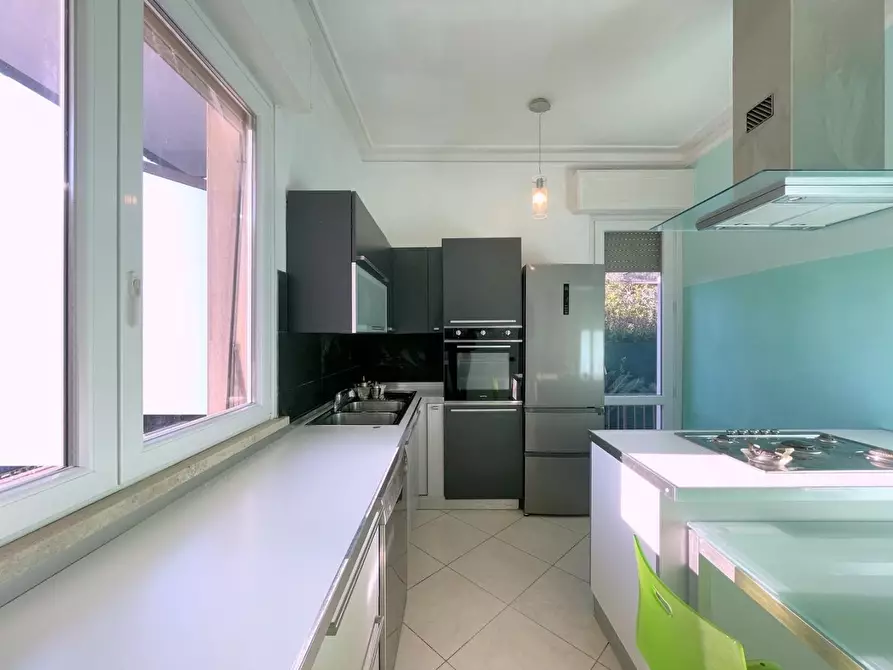 Immagine 13 di Casa indipendente in vendita  a Camaiore