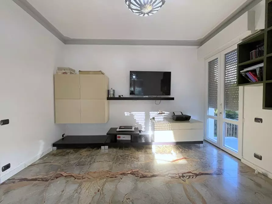 Immagine 7 di Casa indipendente in vendita  a Camaiore