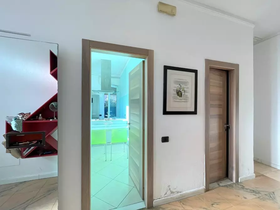 Immagine 10 di Casa indipendente in vendita  a Camaiore