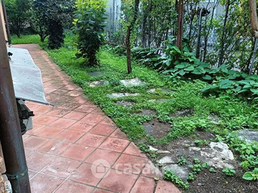 Immagine 8 di Appartamento in vendita  a Massa