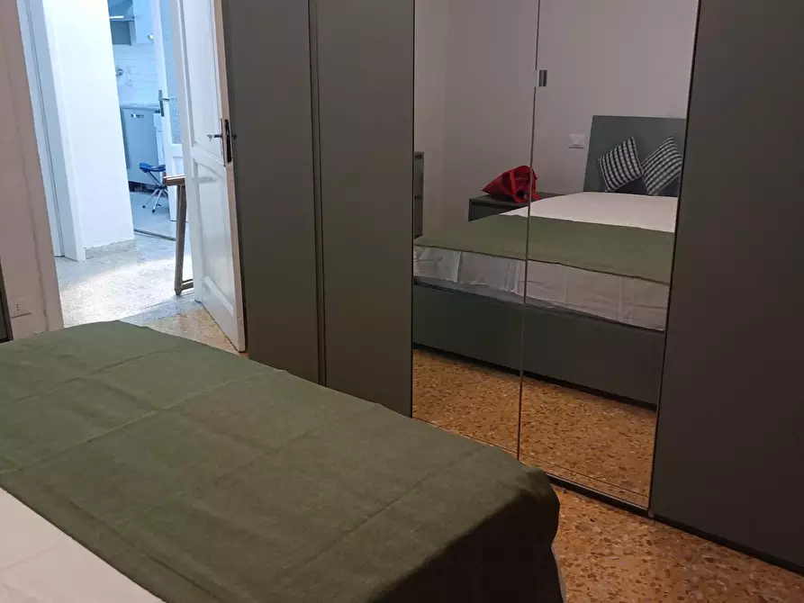 Immagine 5 di Appartamento in vendita  a Massa