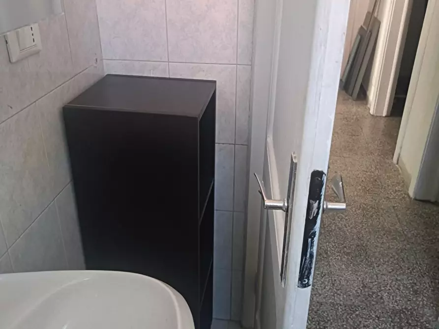 Immagine 18 di Appartamento in vendita  a Massa