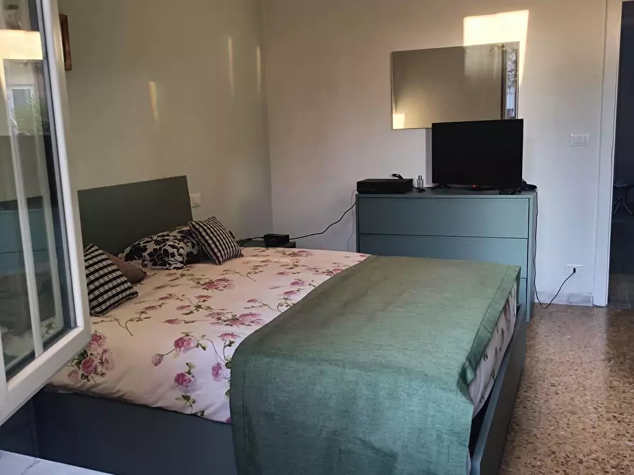 Immagine 7 di Appartamento in vendita  a Massa