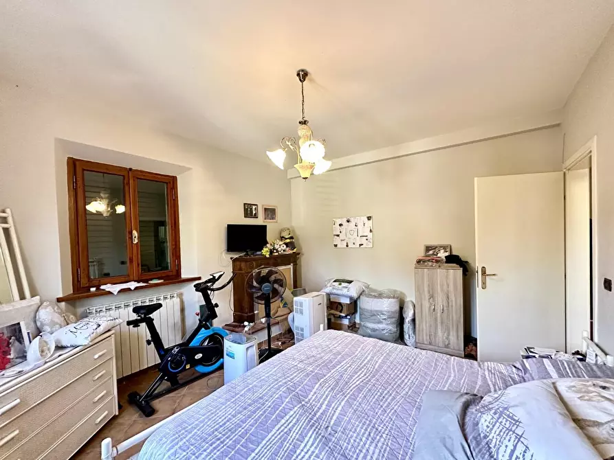 Immagine 61 di Casa indipendente in vendita  a Lucca