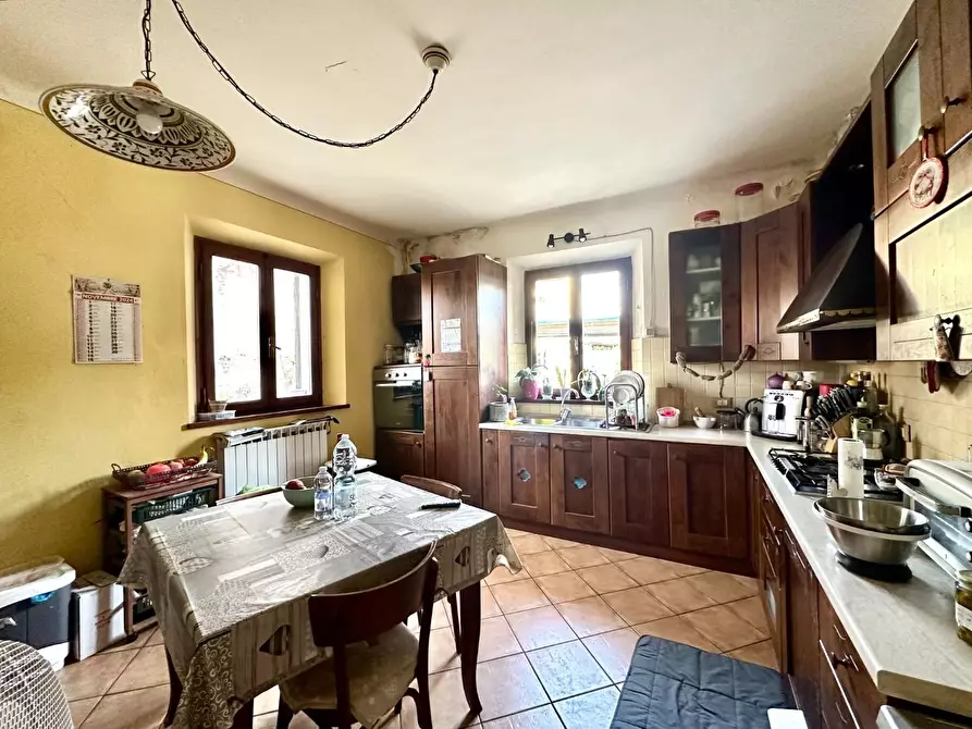 Immagine 22 di Casa indipendente in vendita  a Lucca