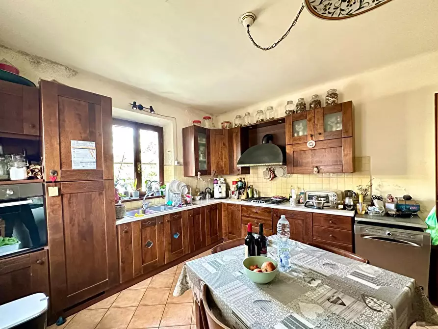 Immagine 59 di Casa indipendente in vendita  a Lucca