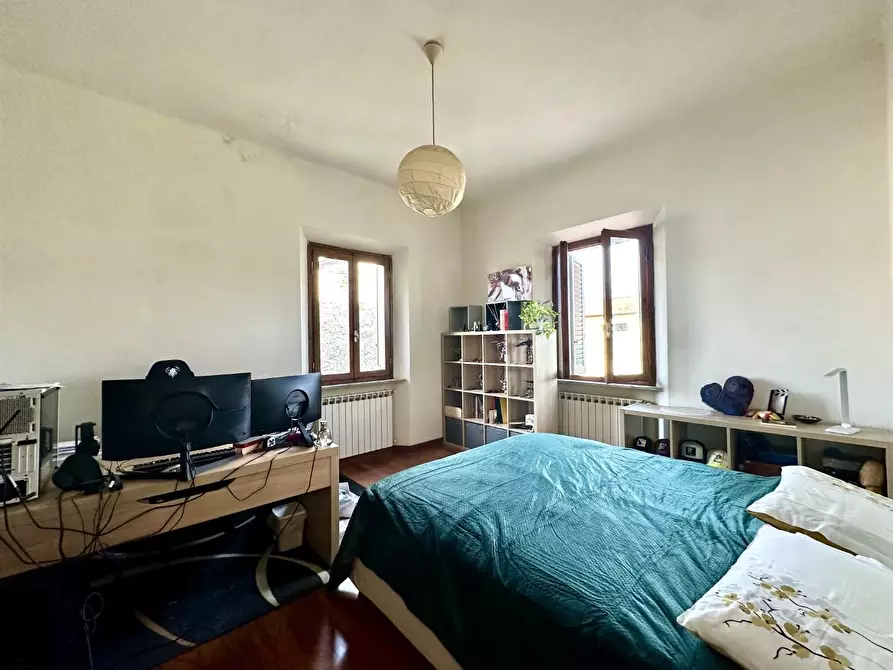 Immagine 16 di Casa indipendente in vendita  a Lucca