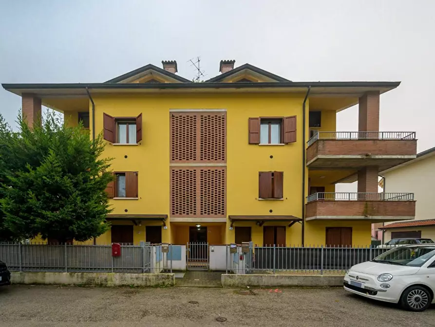 casa indipendente in vendita a Cadelbosco di Sopra in zona Cadelbosco di Sotto
