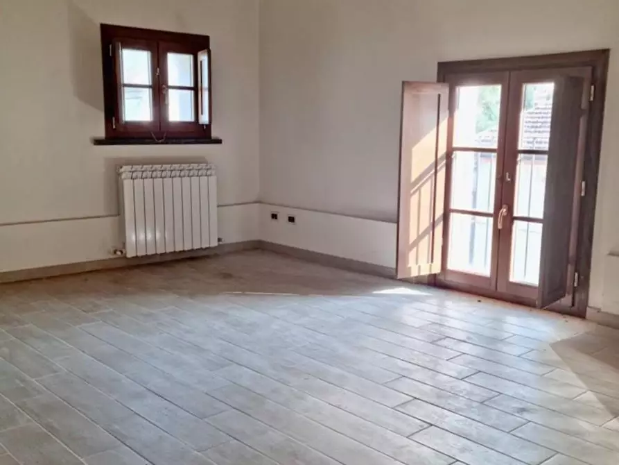 Immagine 2 di Appartamento in vendita  a San Giuliano Terme