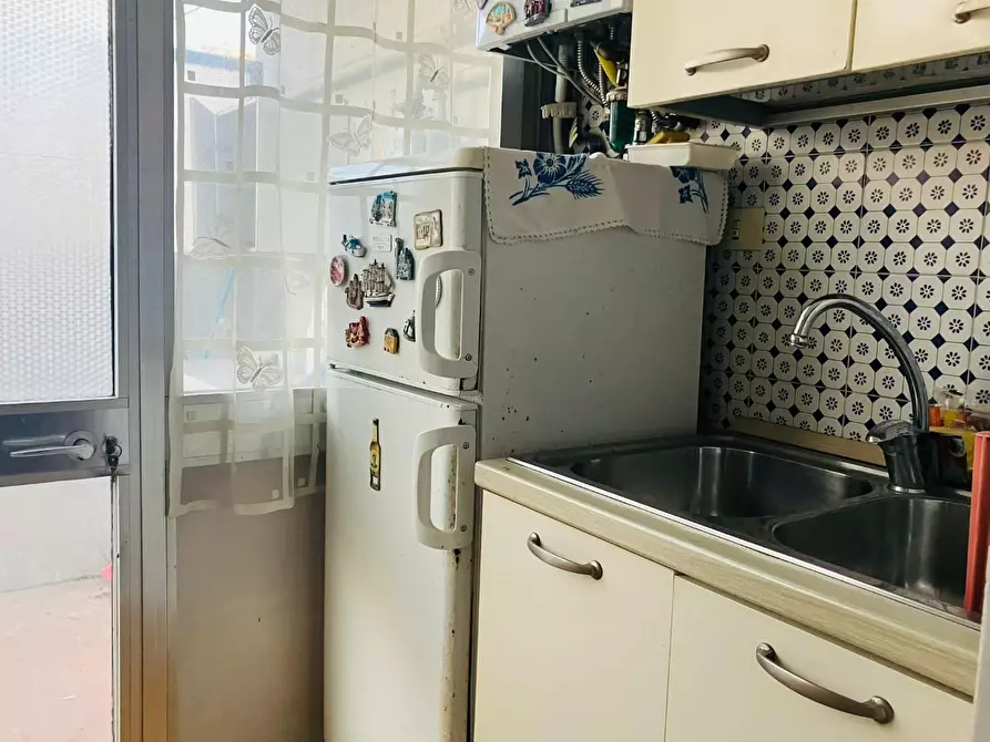 Immagine 11 di Appartamento in vendita  a Carrara