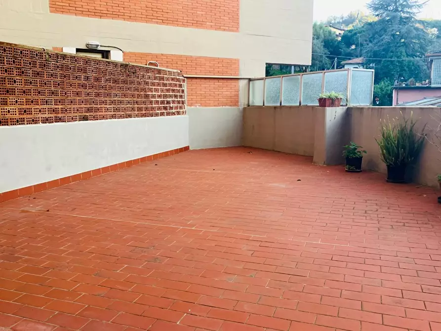 Immagine 15 di Appartamento in vendita  a Carrara