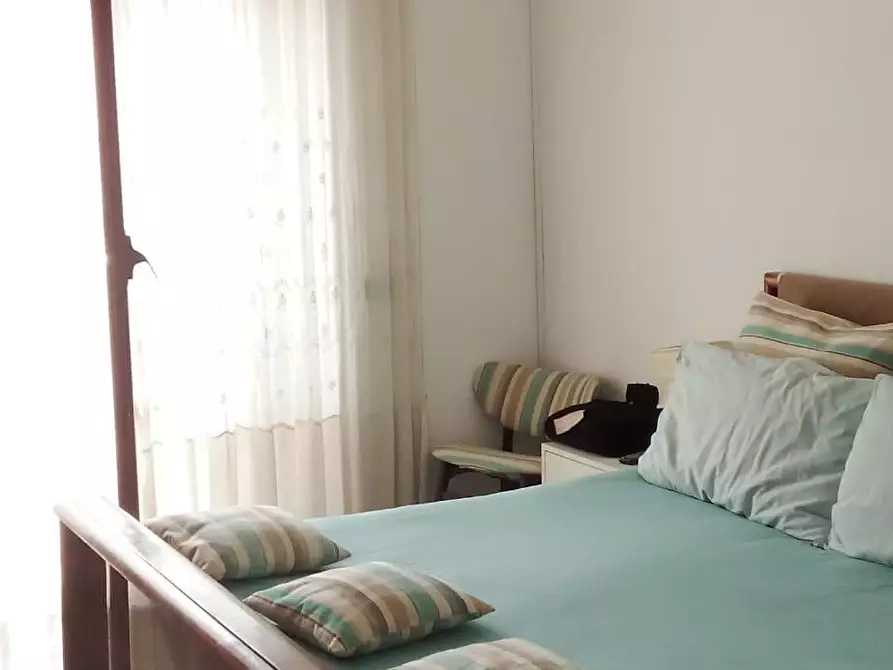 Immagine 17 di Appartamento in vendita  a Carrara