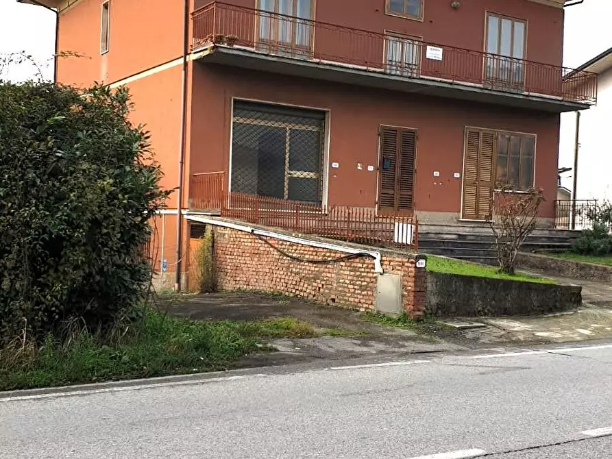 Immagine 1 di Casa indipendente in vendita  a Monsummano Terme