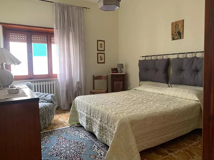 Immagine 29 di Appartamento in vendita  a Semproniano