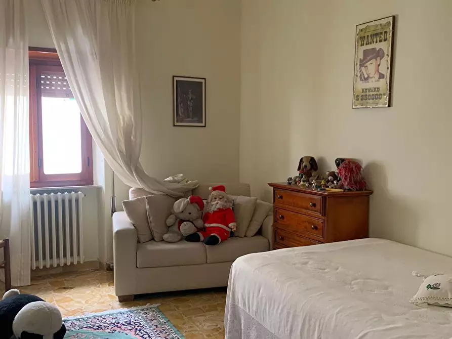 Immagine 26 di Appartamento in vendita  a Semproniano