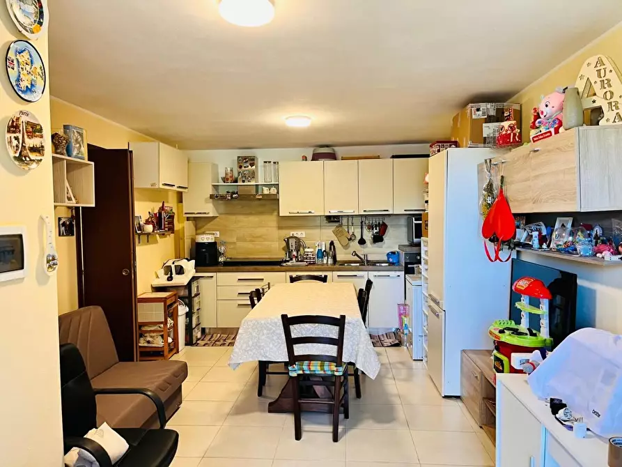 Immagine 19 di Villetta a schiera in vendita  a Podenzana