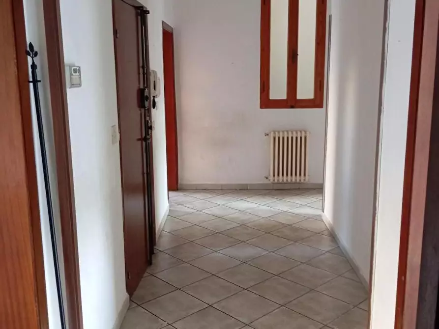 Immagine 6 di Appartamento in vendita  a Poggibonsi